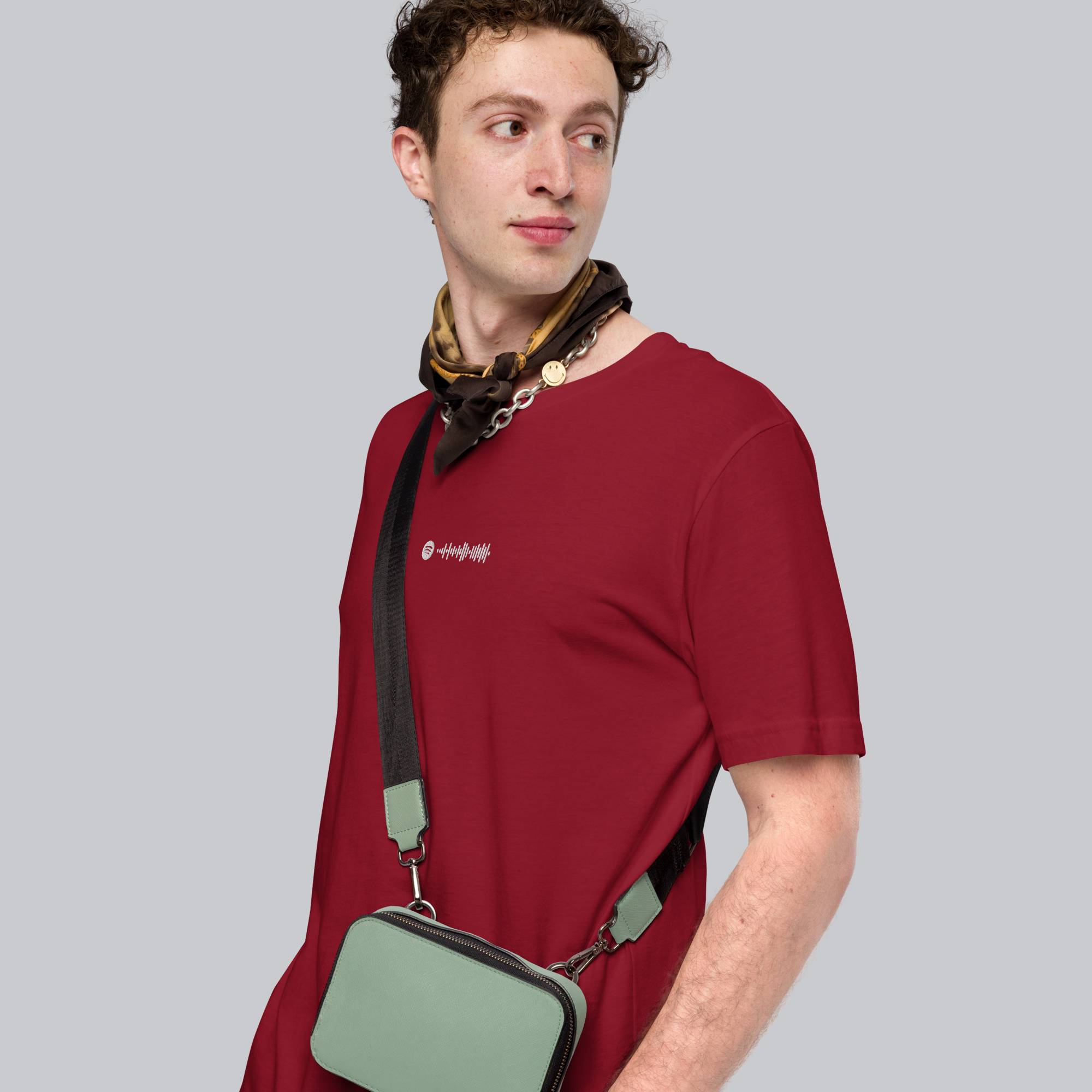 Bordeaux unisex tshirt with custom music code