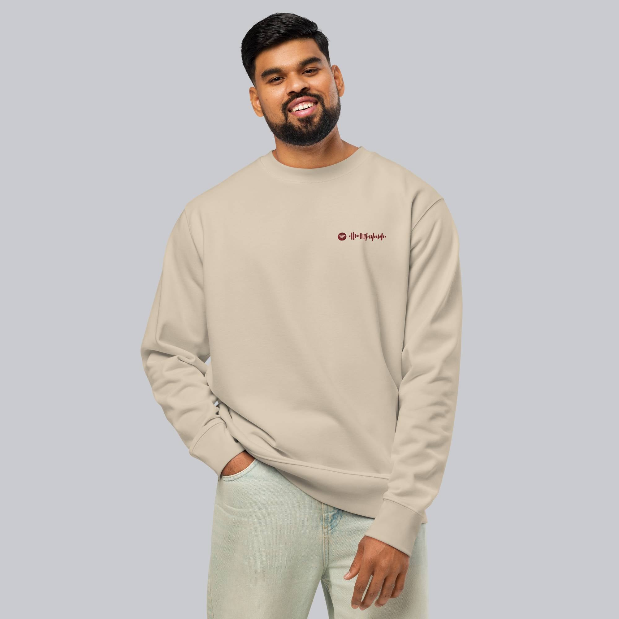 Stanly Stella Organic Unisex Sweathirt Beige with embroidered custom Music Code