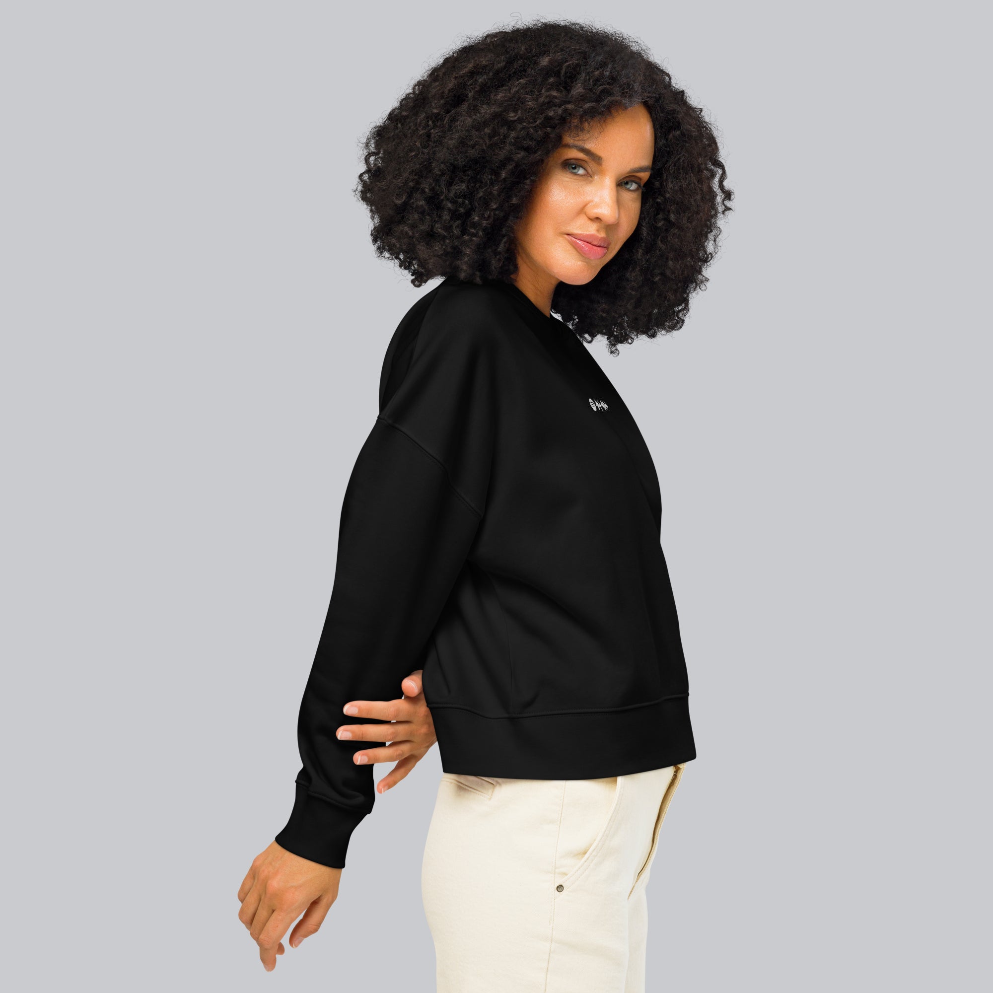 Stanly Stella Organic Women Sweathirt Black with embroidered custom Music Code