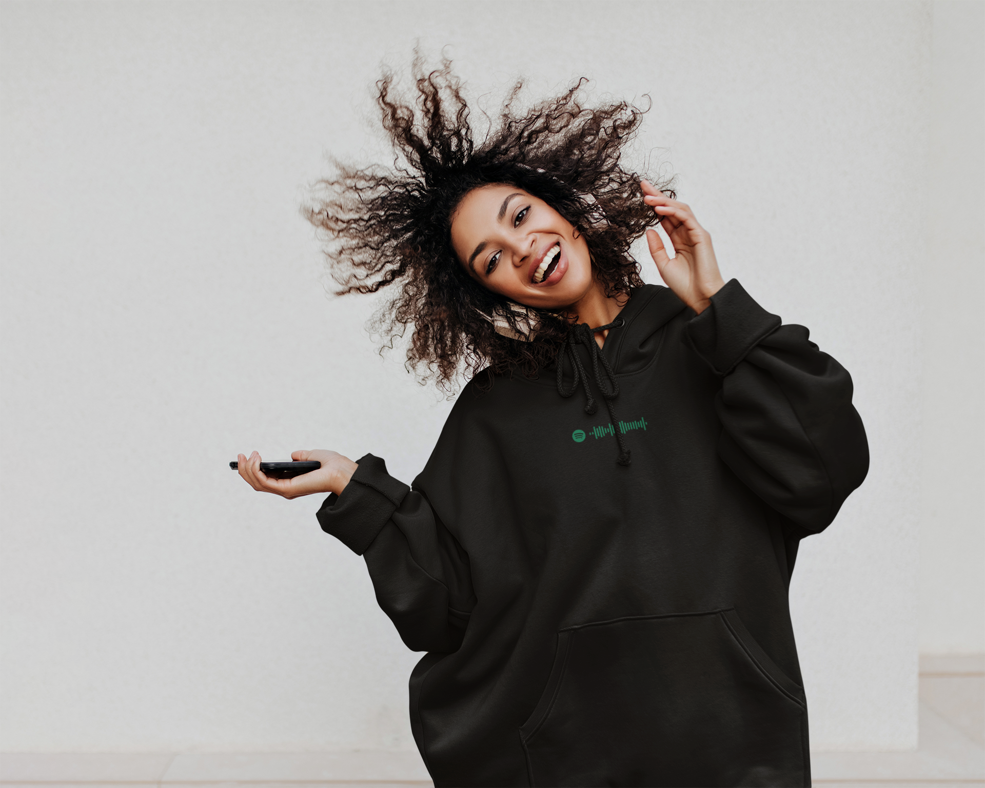 Hoodies & Sweatshirts